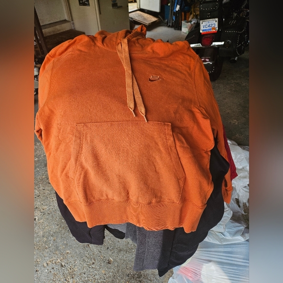 Nike Orange Hoodie - Picture 1 of 3